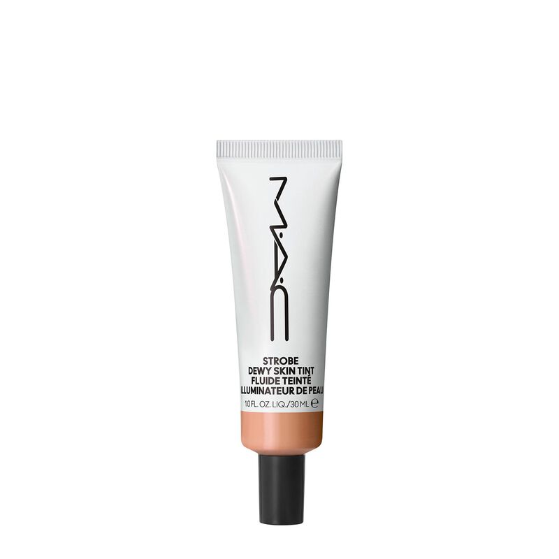 M.A.C Strobe Dewy Skin Tint image number 40